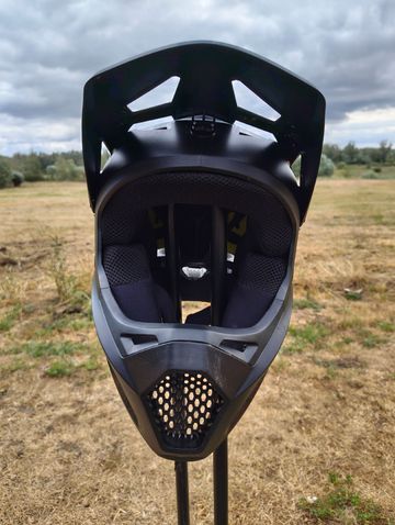 Brugt Fox Rampage RS Full Face Helmet 2025 bike — billede 3 af 4