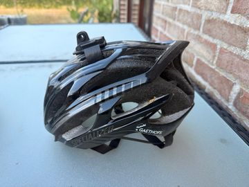 Used Specialized Helmets 2021 bike — image 8 of 11