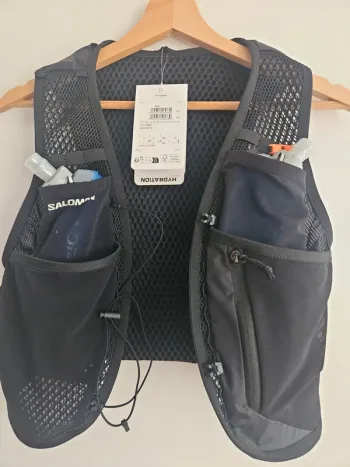 Używany Salomon Active Skin 4 Running Accessories