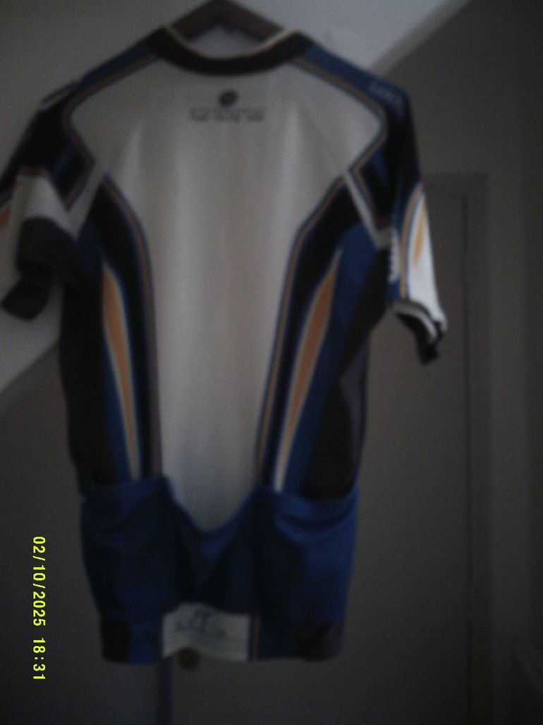 Brugt Decathlon maillot été bike — billede 2 af 2