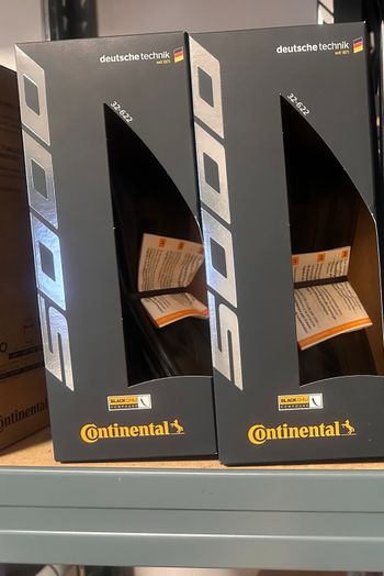 Używany Continental Grand Prix 5000 S TR 2026 Tyres & Tubes