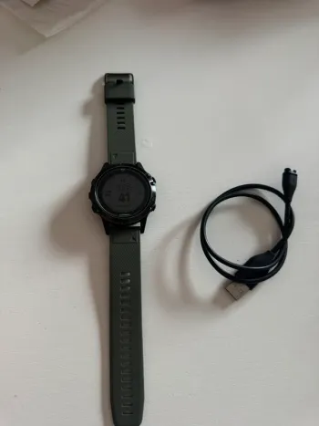 Used Garmin fenix 5 bike — image 2 of 4