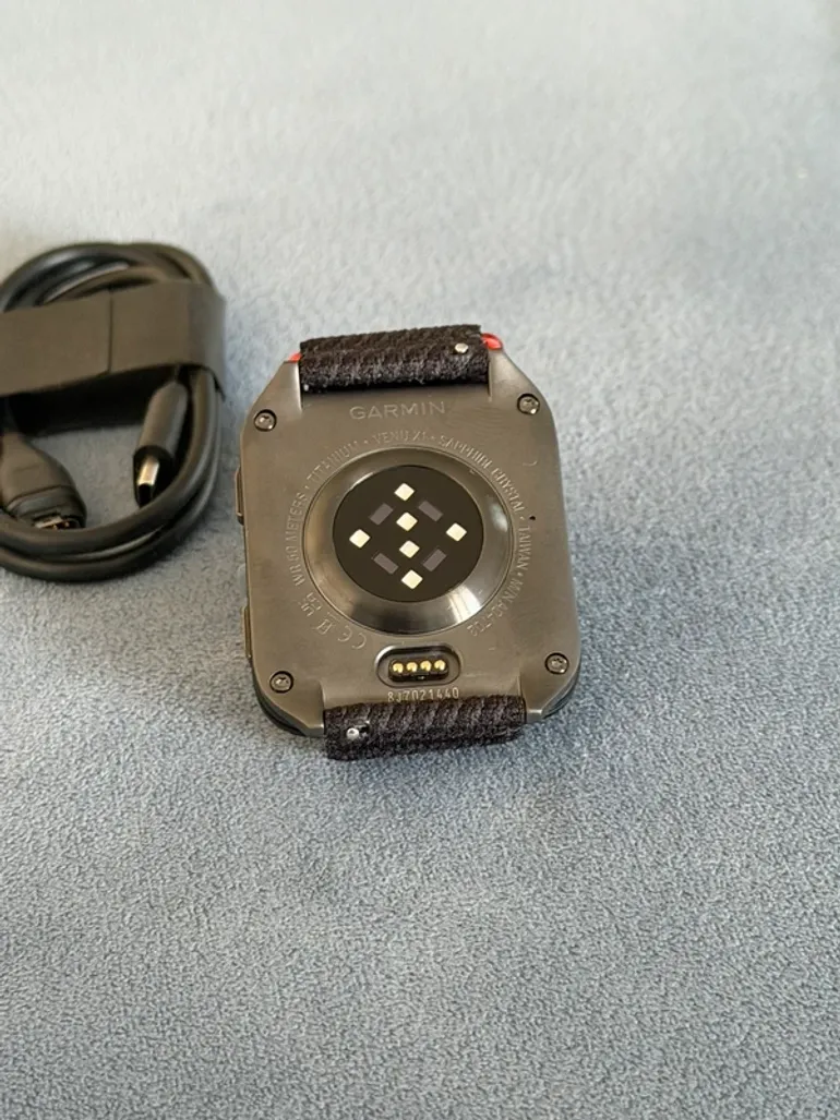 Garmin Venu bike d'occasion — image 6 sur 6