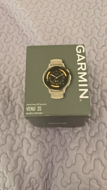 Used Garmin Venu 3S Electronics