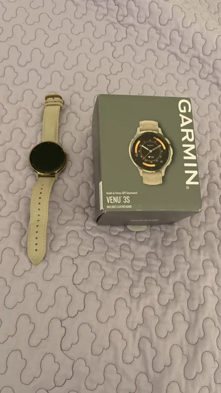 Used Garmin Venu 3S bike — image 2 of 4