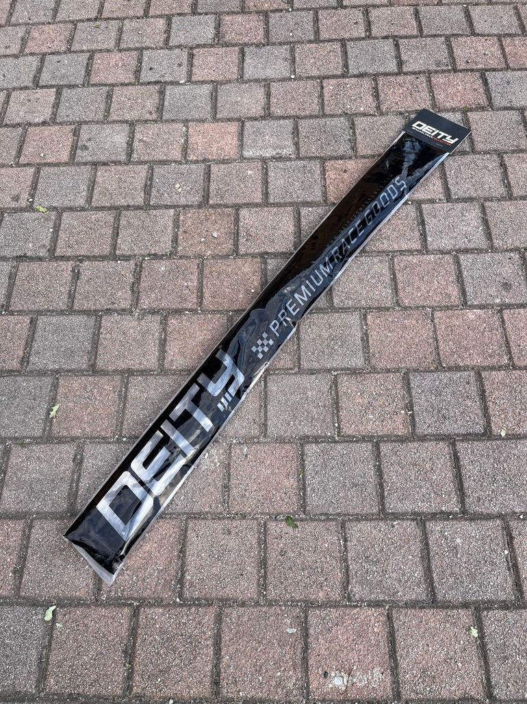 Deity Blacklabel handlebar bike de segunda mano — imagen 6 de 8