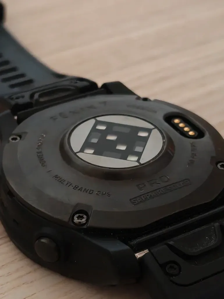 Garmin Fenix 7 Pro Sapphire Solar bike d'occasion — image 7 sur 10