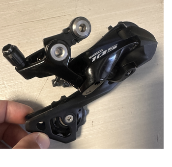 Tweedehands Shimano 105 RD-R7000 2025 Drivetrain & Pedals