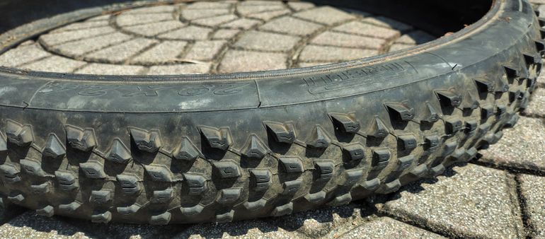 Brugt Pirelli Scorpion Enduro S 2026 bike — billede 2 af 9