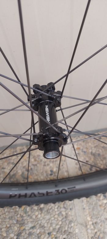 Brugt Newmen Phase 30 XC Vonoa 2026 bike — billede 3 af 6
