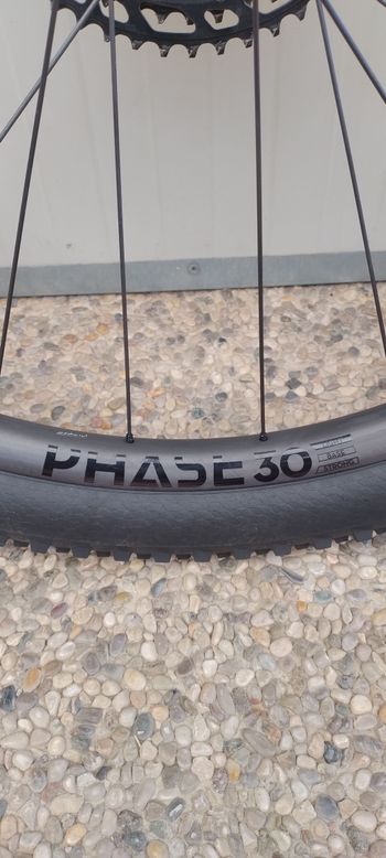 Brugt Newmen Phase 30 XC Vonoa 2026 bike — billede 2 af 6