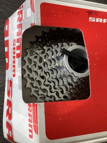 Used Sram Cassette 10vit 11-32 PG 1050 Drivetrain & Pedals