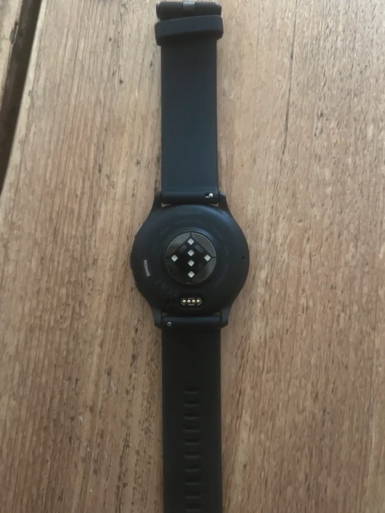 Garmin Venu 3 bike d'occasion — image 3 sur 10