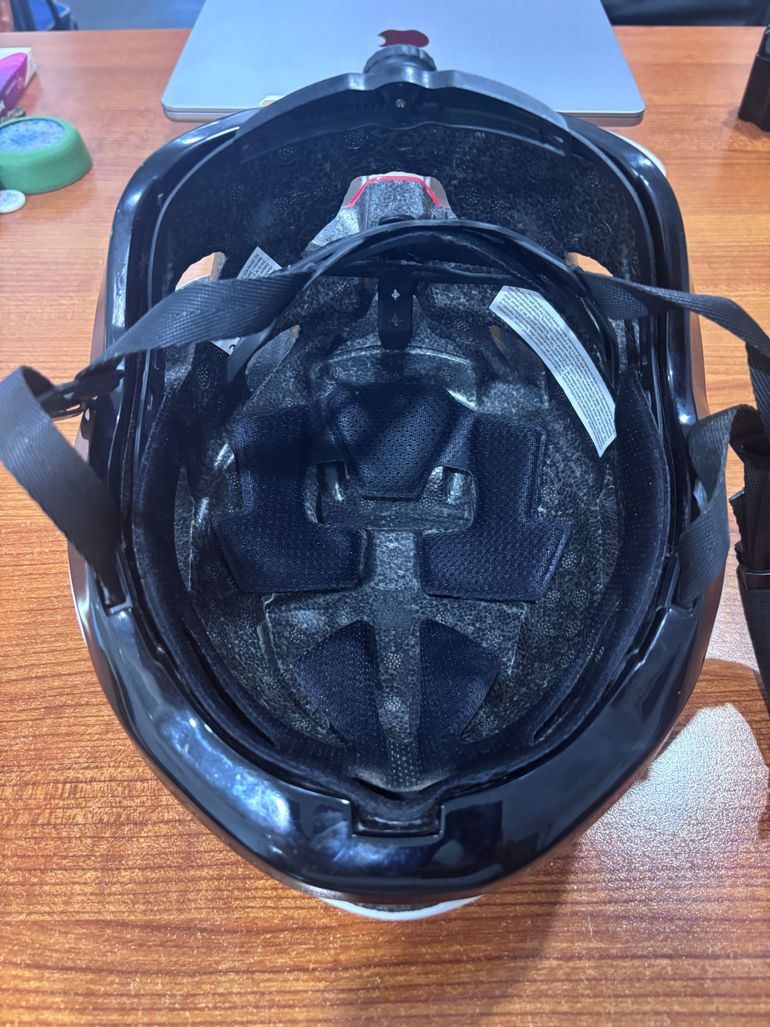 Brugt Ride Aero Road Helmet 2023 bike — billede 4 af 8