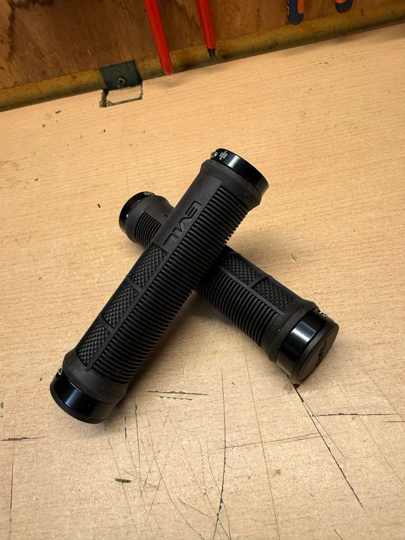 Used Evil Grips Cockpit