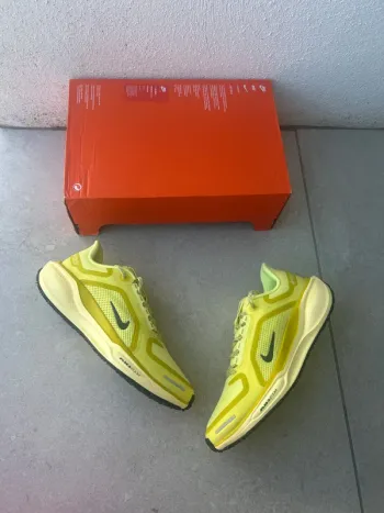 Pegasus Air Zoom 41 GTX Running Shoes usato