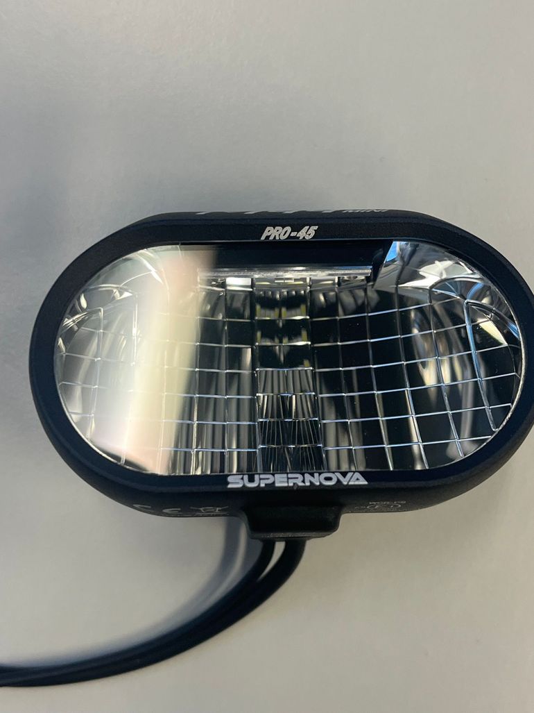 Brugt Supernova M99 Mini Pro-45 E-Bike Headlight bike — billede 7 af 19