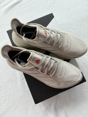 Used Continental Ultraboost 5 GTX bike — image 13 of 14