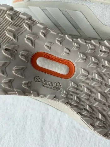 Used Continental Ultraboost 5 GTX bike — image 5 of 14