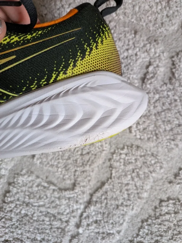 Used Asics Gel-Cumulus 25 bike — image 13 of 14