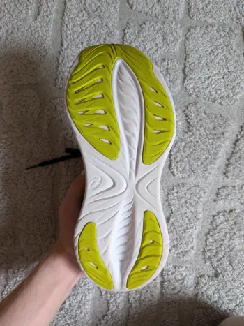 Used Asics Gel-Cumulus 25 bike — image 5 of 14
