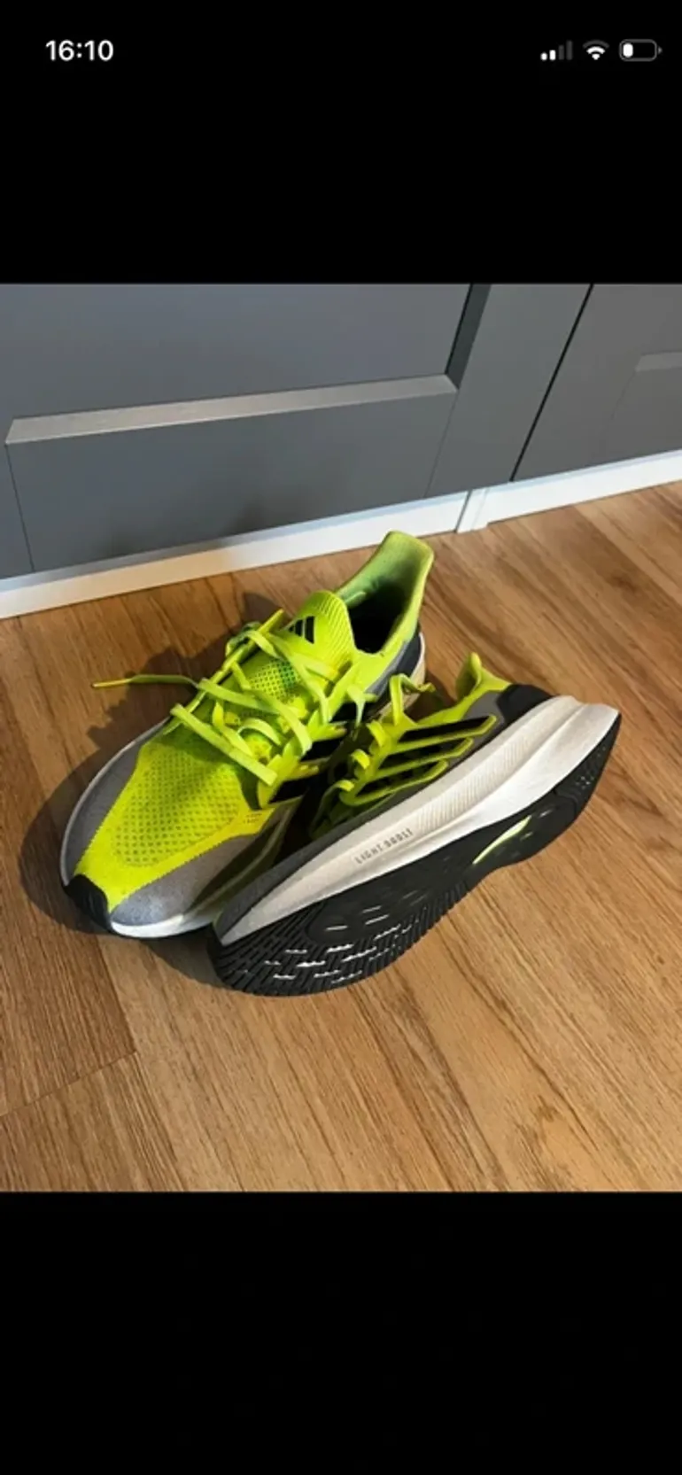 Adidas Ultraboost 5 bike usato — immagine 4 di 5