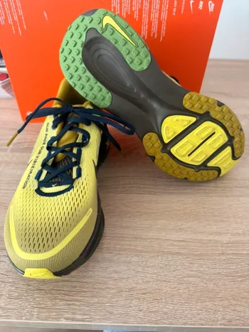 Gebrauchtes Nike Vomero 18 Running Shoes
