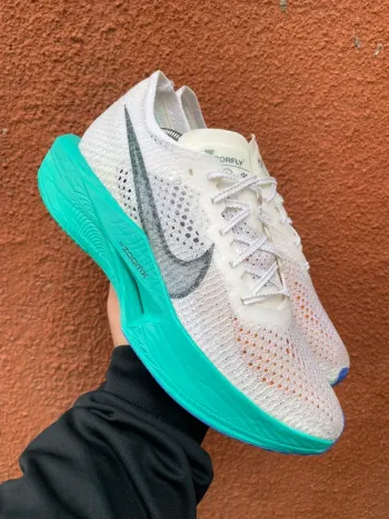 Nike Vaporfly Next% 3 Running Shoes usato