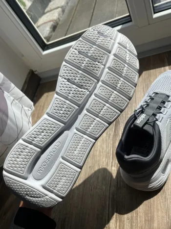 Tweedehands Adidas Schuhe bike — afbeelding 4 van 6