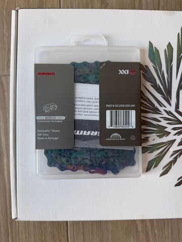 Używany Sram XX1 Eagle 12-Speed Chain Drivetrain & Pedals
