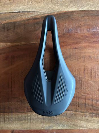 Used Fizik Vento Argo R5 Saddle 2026 Saddles & Seatposts