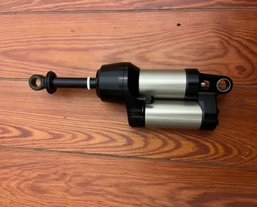 Brugt Intend Hover OPT Air Shock 2024 bike — billede 1 af 4