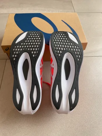 Asics Magic Speed 4 bike usato — immagine 3 di 9