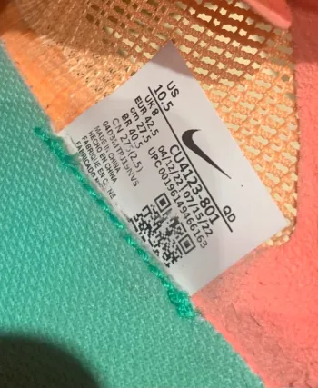 Nike ZoomX Vaporfly Next% 2 bike usato — immagine 8 di 9