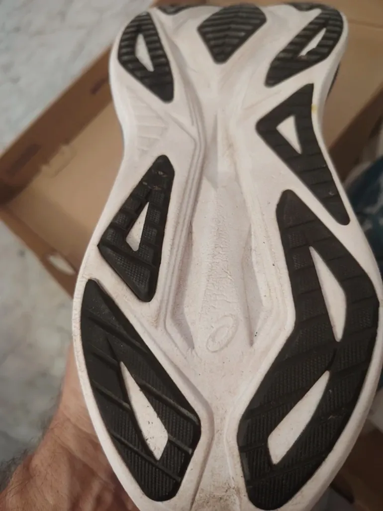 Asics Superblast 2 bike usato — immagine 2 di 7
