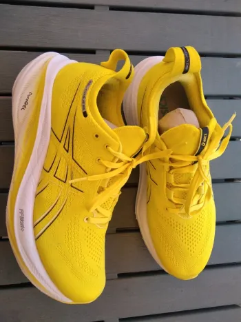 Asics Gel Nimbus 26 bike usato — immagine 2 di 2
