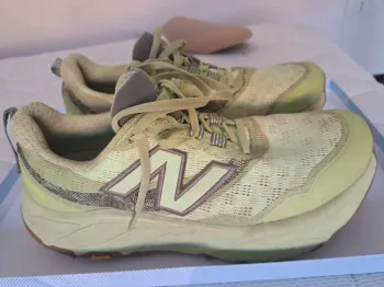 Używany New Balance Hierro Foam bike — zdjęcie 2 z 4