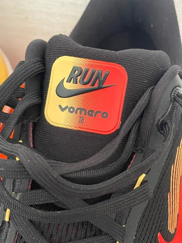 Brugt Nike Running Shoes bike — billede 3 af 11