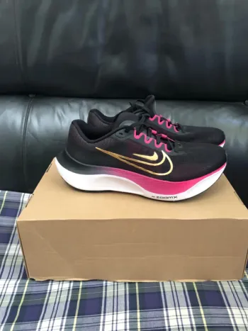 Używany Nike Zoom Fly 5 Running Shoes