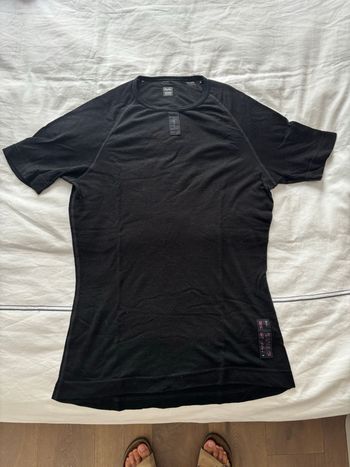 Used Rapha Merino Baselayer 2024 bike — image 2 of 3