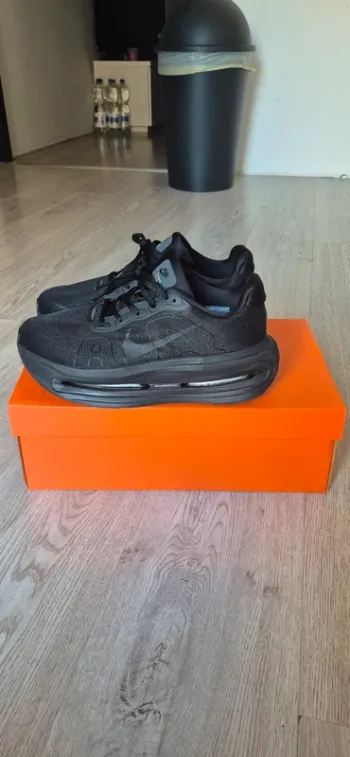 Replacement Vomero Premium SP Running Shoes usato