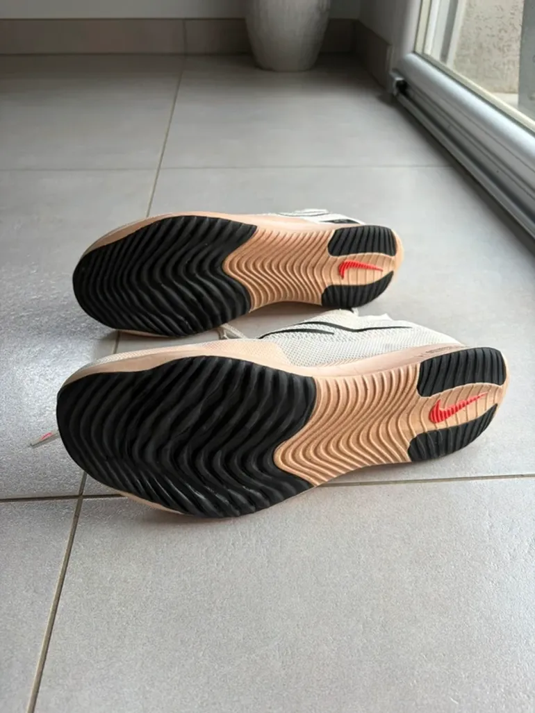 Gebrauchtes Nike ZoomX Streakfly bike — Bild 9 von 10