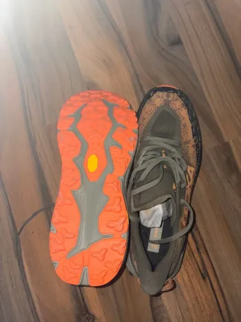 Used Hoka Wander bike — image 4 of 6