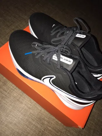 Used Nike Zoom Infinity Tour Next % Running Shoes
