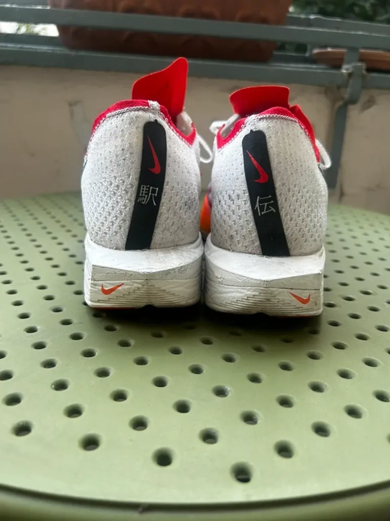 Used Nike ZoomX Vaporfly Next% 3 bike — image 6 of 8