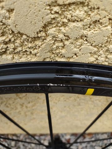 Mavic ROUE MAVIC DEEMAX PRO SAM HILL ARRIERE 29' 142X12 Wheels d'occasion