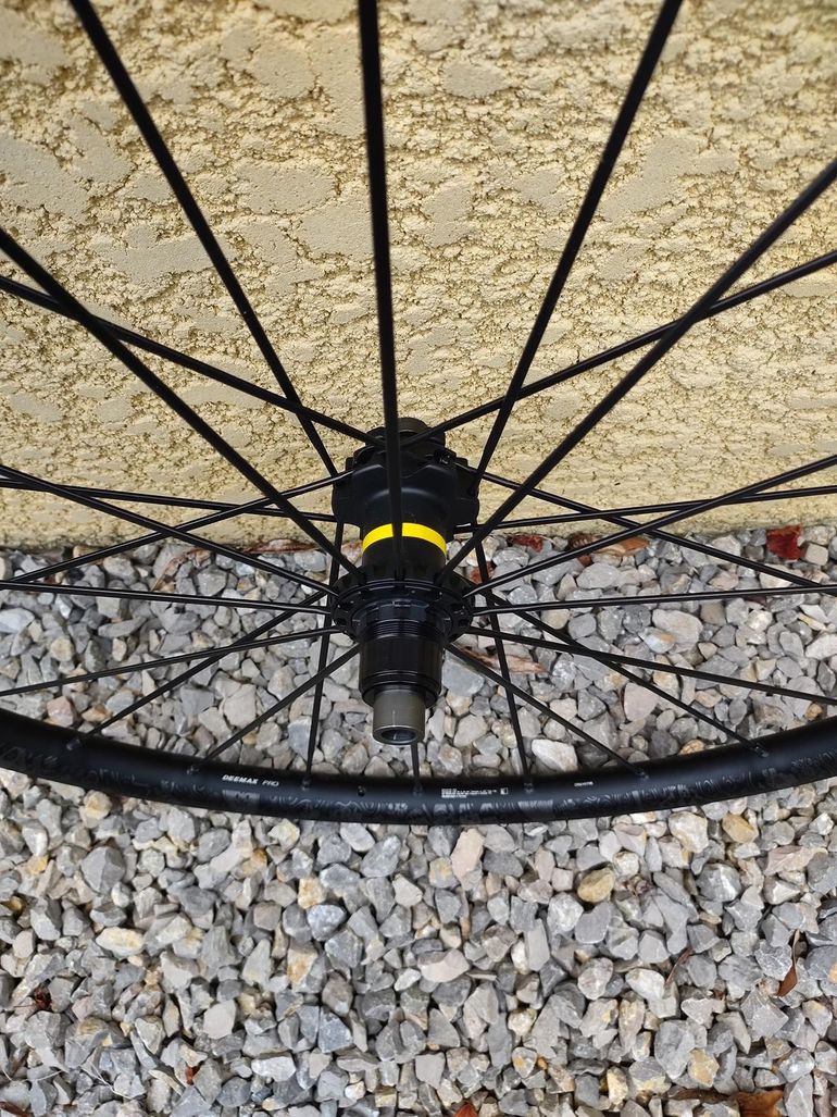 Mavic ROUE MAVIC DEEMAX PRO SAM HILL ARRIERE 29' 142X12 null