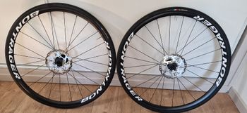 Used Bontrager paradigm SL, tubless ready 2024 Wheels