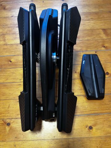 Tweedehands Garmin Tacx Neo 3M Smart Trainer Cycling Accessories