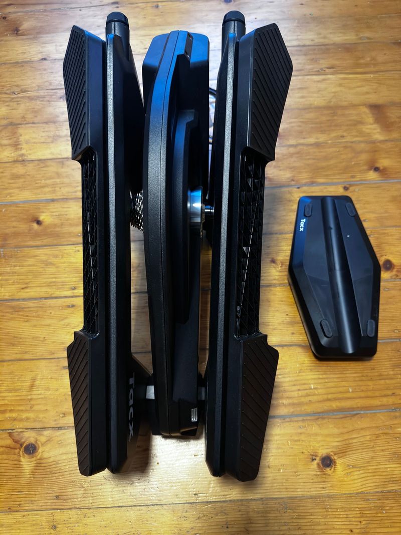 Used Garmin Tacx Neo 3M Smart Trainer Cycling Accessories